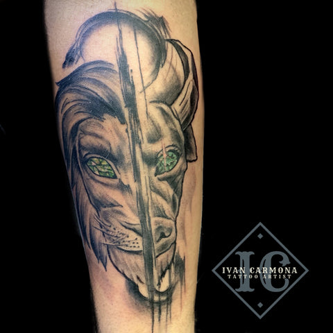 Zodiac Tattoo Of Taurus The Bull And Leo The Lion With Birth Stone Eyes And Black And Gray Ink On The Forearm Tatuaje Del Zodiaco De Tauro El Toro Y Leo El León Con Ojos De Piedra De Nacimiento Y Tinta Negra Y Gris En El Antebrazo <br>