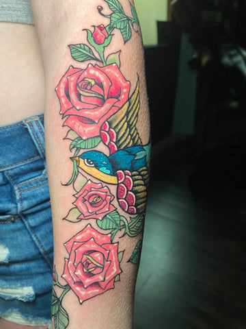 Traditional sparrow and rose breast cancer vine full color